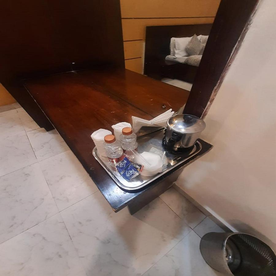 Kartikay Hotel Hisār Eksteriør billede